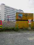 833363 Gezicht op de start van de sloopwerkzaamheden van het voormalige ziekenhuis Oudenrijn (Van Heuven Goedhartlaan ...